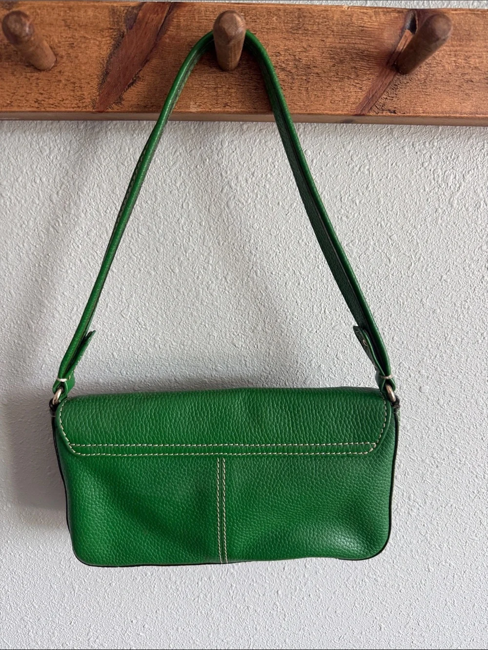 kate spade sleek pebbled